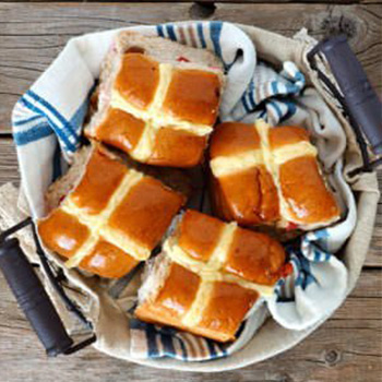 Maple and Pecan Hot Cross Buns